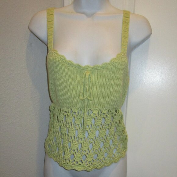 EDIKTED WOMEN'S DANIIKA SAGE CROP COCHET TOP - Picture 4 of 6